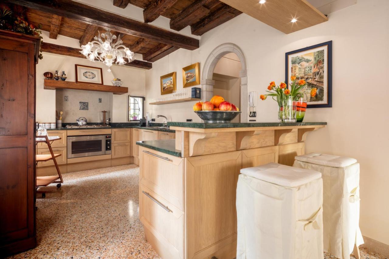 Garden Mansion With Private Mooring R&R Apartment Венеция Екстериор снимка